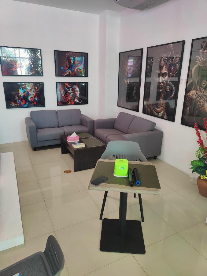 Cafe Nana Hotel Nong Prue ภายนอก รูปภาพ
