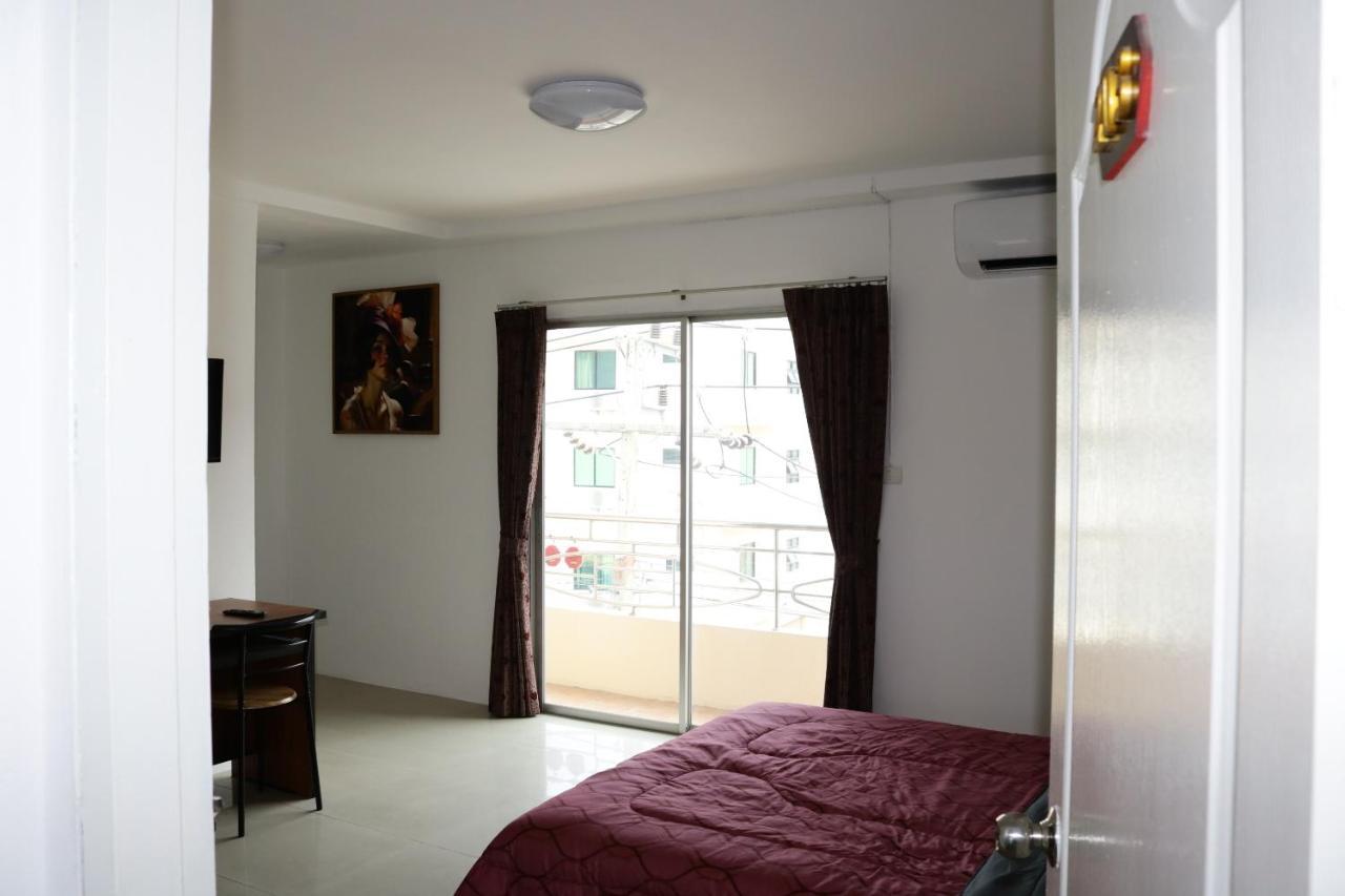Cafe Nana Hotel Nong Prue ภายนอก รูปภาพ