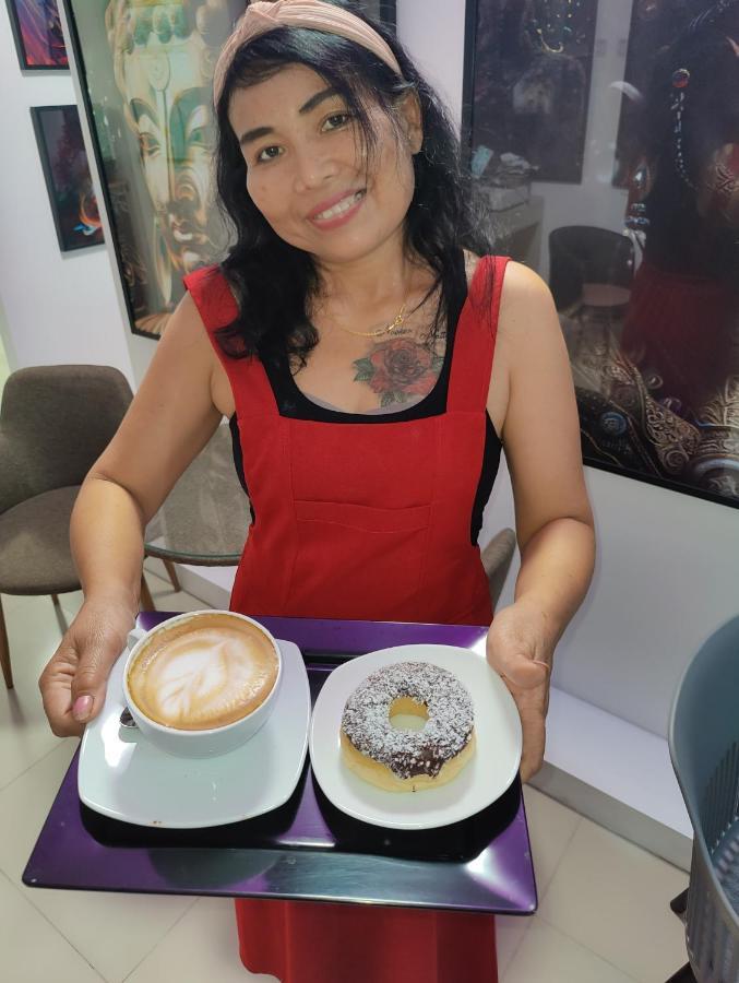 Cafe Nana Hotel Nong Prue ภายนอก รูปภาพ